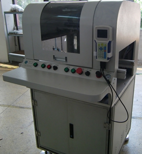 HN.DJ-330 在線自動(dòng)點(diǎn)膠機(jī).jpg